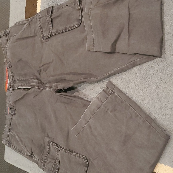 Men's 42x30 st. John's Bay pants - Picture 1 of 4